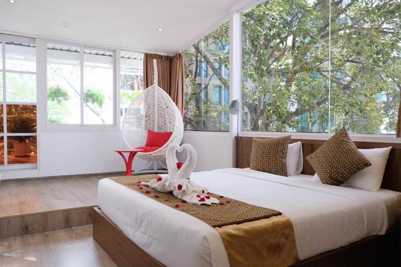 The Umi Hotel Ho Chi Minh-stad Buitenkant foto