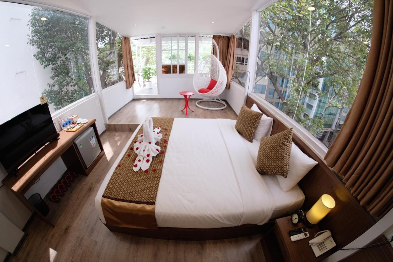 The Umi Hotel Ho Chi Minh-stad Buitenkant foto