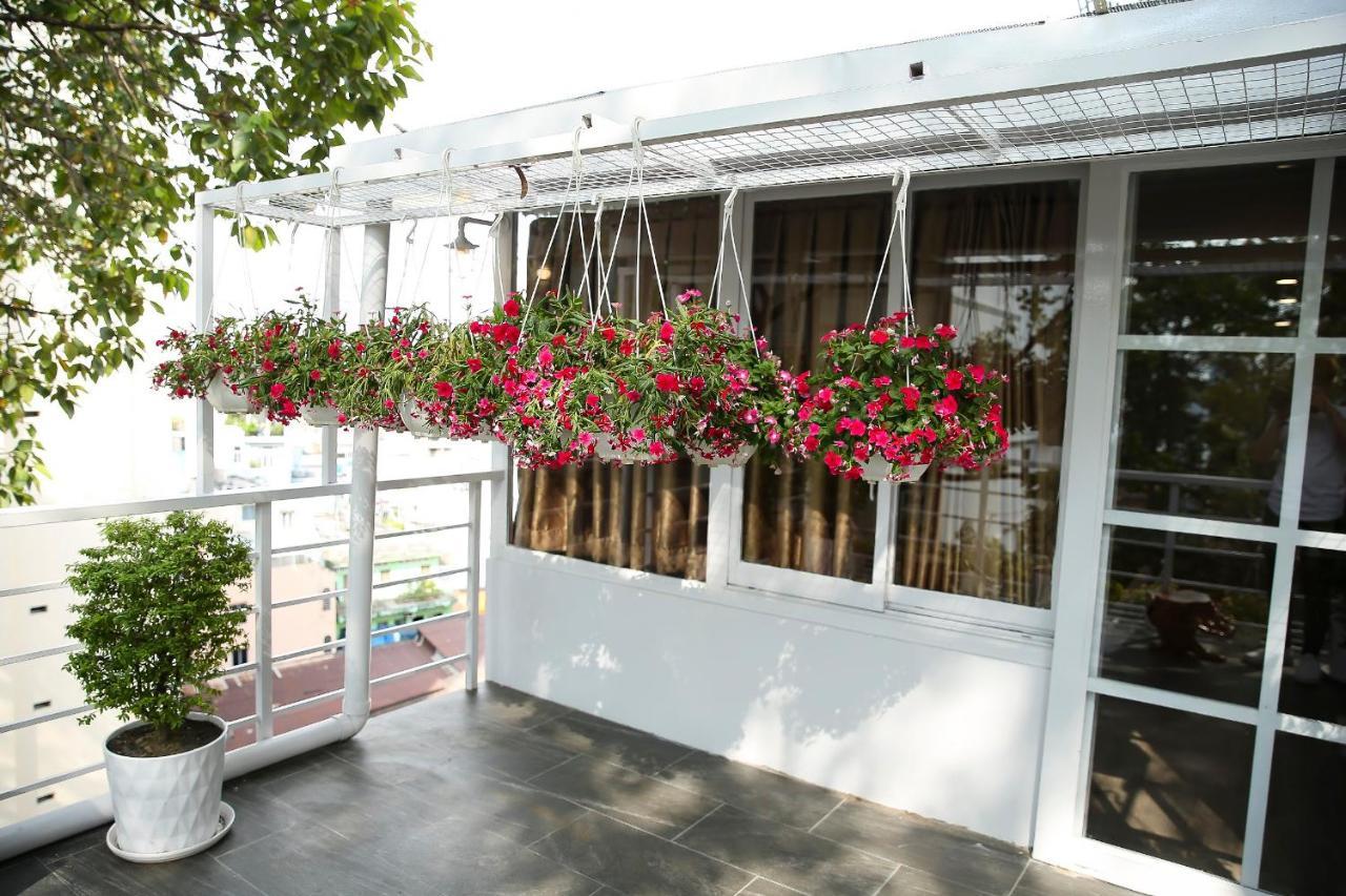 The Umi Hotel Ho Chi Minh-stad Buitenkant foto