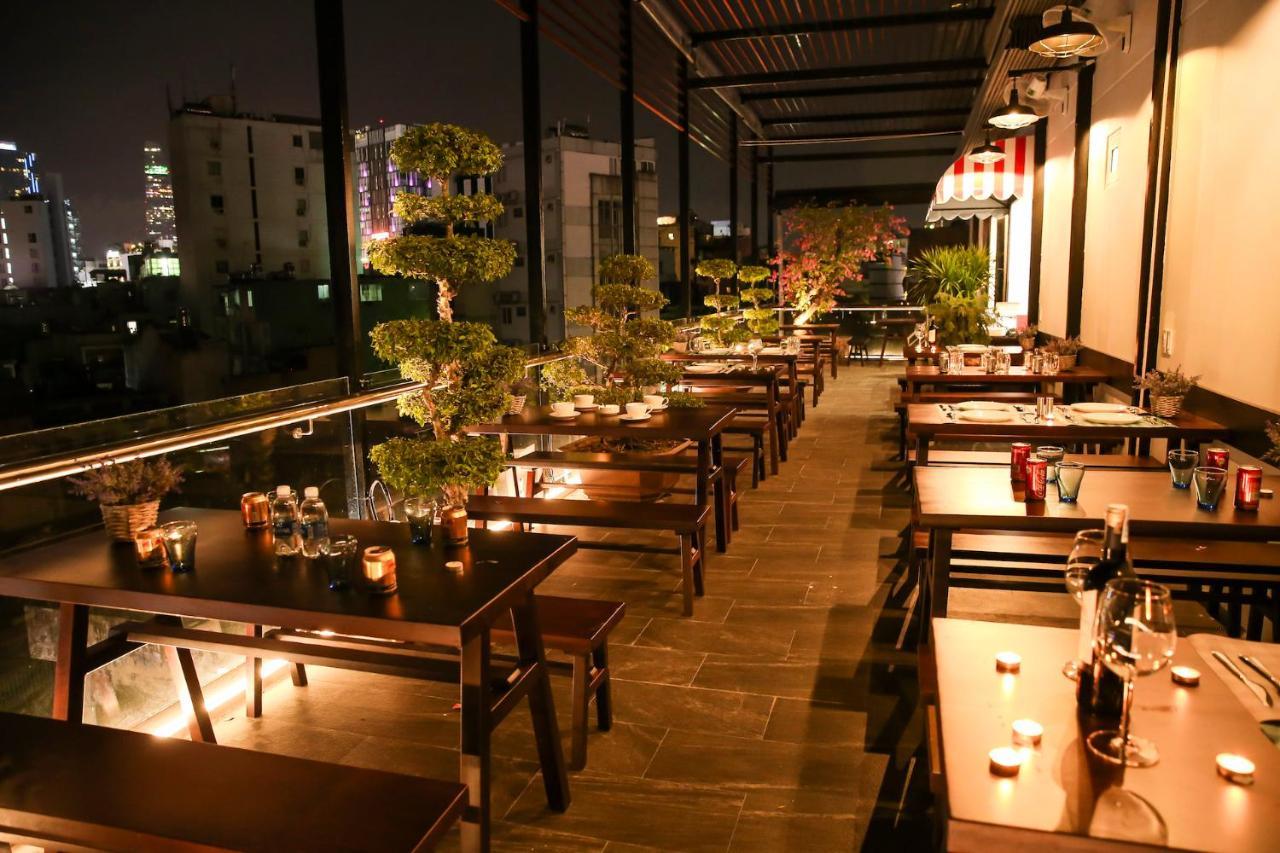 The Umi Hotel Ho Chi Minh-stad Buitenkant foto