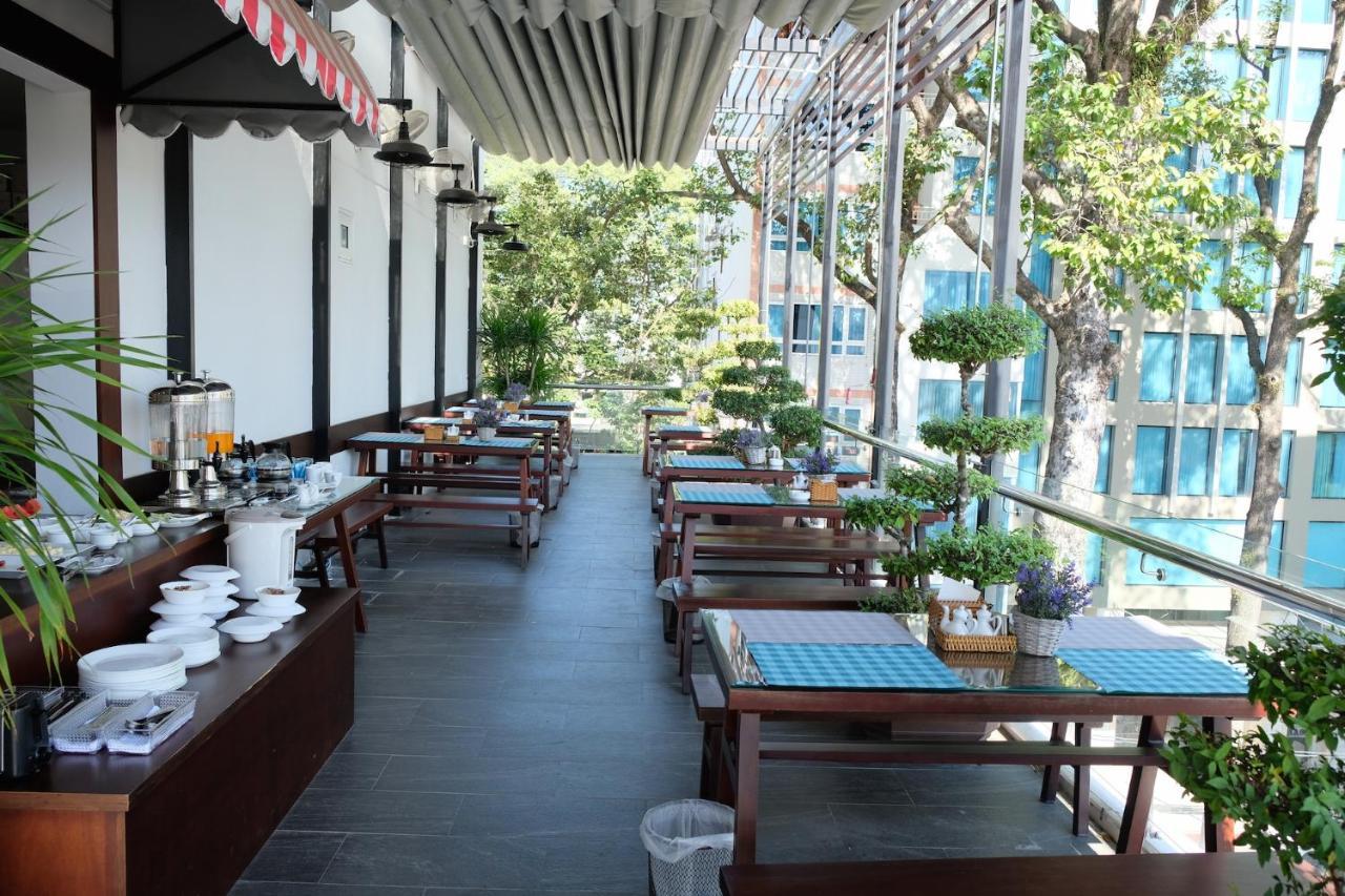 The Umi Hotel Ho Chi Minh-stad Buitenkant foto